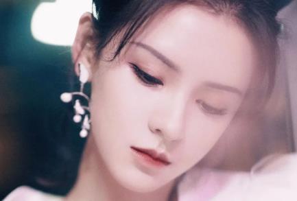 心屬一人的網(wǎng)名，心里牽掛一個(gè)人的網(wǎng)名