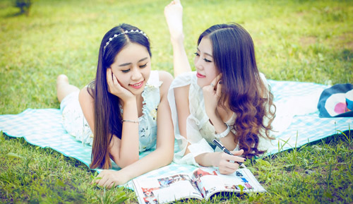 抖音最火閨蜜句子，閨蜜的句子暖心情短語